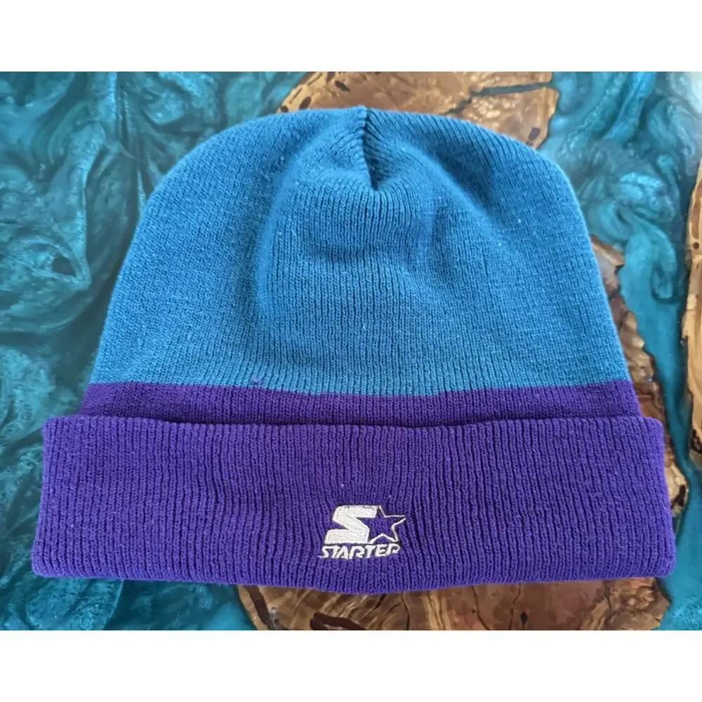 VTG Starter Charlotte Hornets Hat Blue Beanie Official LIcensed